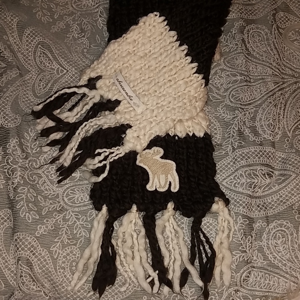 Wool Scarf